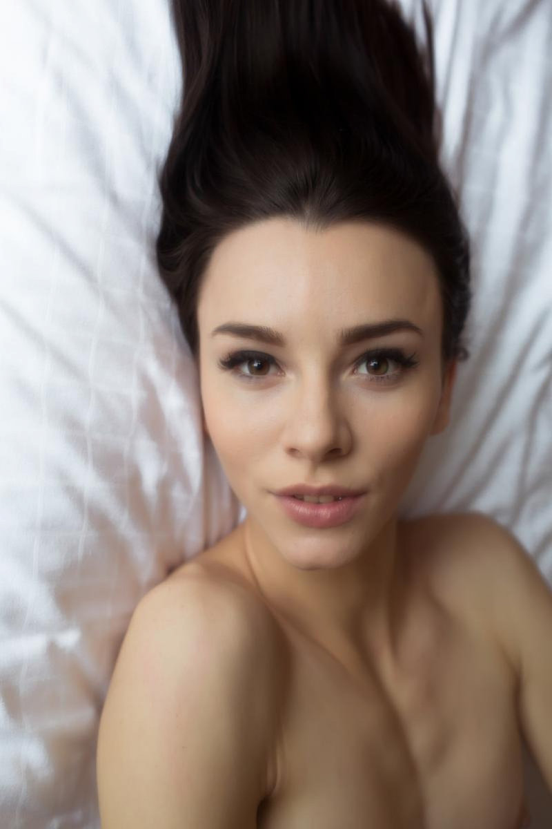 Людмила, 23 года, 4 размер груди