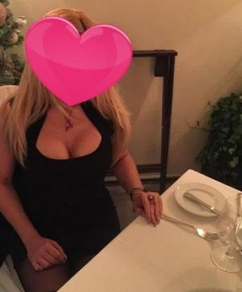 Еленочка, 27 лет, 4 размер груди